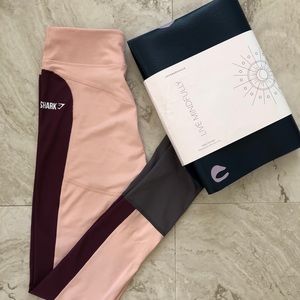 Gymshark leggings ONLY.  NWOT